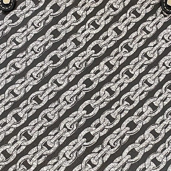 CALVIN KLEIN ~ Medium Tote ~ Black Chain-Print ~ NWT! - Picture 5 of 9